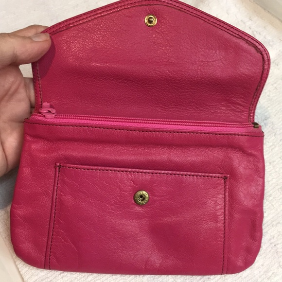 Hot Pink Buttery Soft Brazilian Leather Wallet - Picture 4 of 11